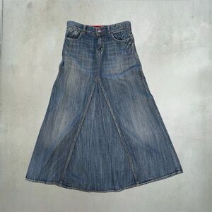 Tommy Hilfiger Blue Denim Skirt with Red Plaid Lining